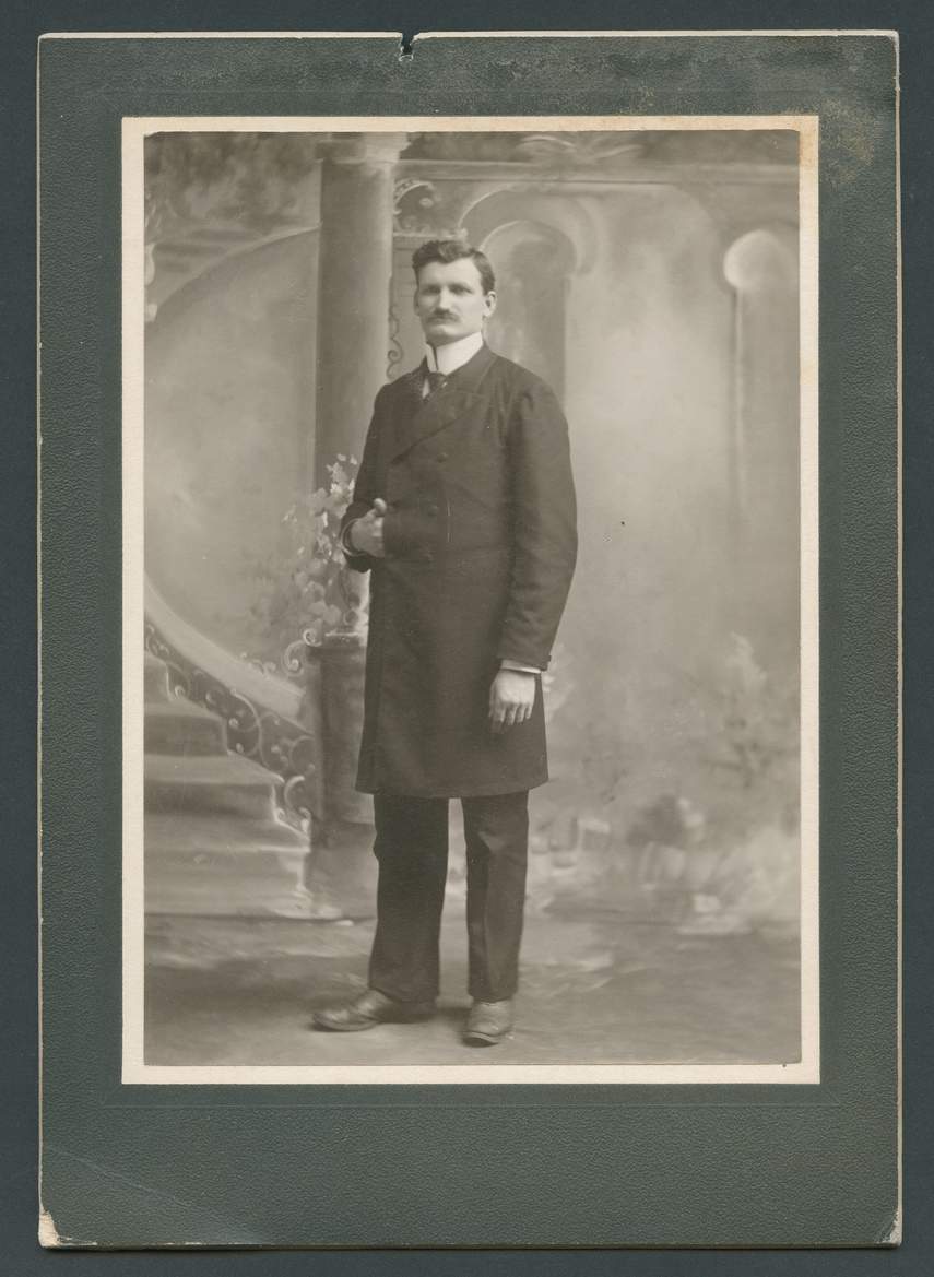 George Alma Burrows (1865 - 1931) Profile